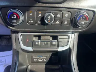 GMC Terrain 2022 AWD SLT 4p SUV