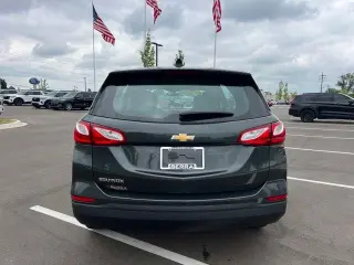 Chevrolet Equinox 2019 LS 4p SUV con 1LS