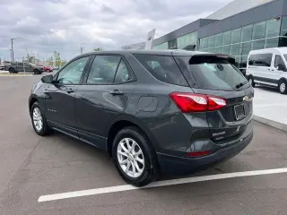Chevrolet Equinox 2019 LS 4p SUV con 1LS