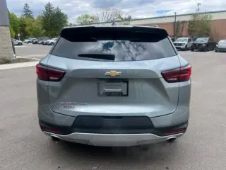 Chevrolet Blazer 2024 AWD LT 4p SUV con 3LT