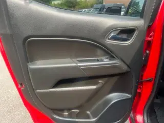 Chevrolet Colorado 2020 4x4 LT 4p Crew Cab 5 ft. SB