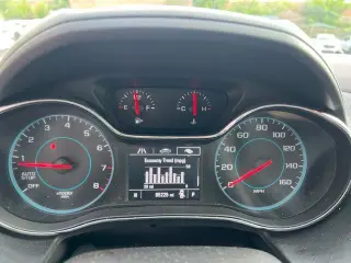 Chevrolet Cruze 2017 LT Auto 4p Hatchback