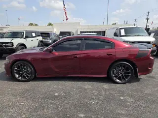 Dodge Charger 2021 R/T 4 puertas Sedan