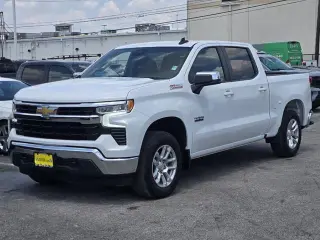 Chevrolet Silverado 1500 2024 4x4 LT 4p Cabana 5.8 ft. SB con 1LT