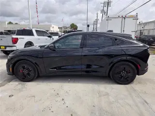 Ford Mustang Mach-E 2025 AWD GT 4p SUV