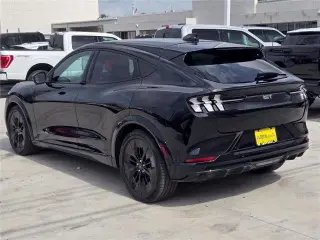 Ford Mustang Mach-E 2025 AWD GT 4p SUV