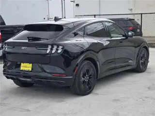 Ford Mustang Mach-E 2025 AWD GT 4p SUV