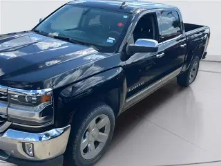 Chevrolet Silverado 1500 2017 4x4 LTZ Cabina de 4 puertas 5,8 pies SB