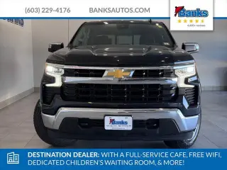 Chevrolet Silverado 1500 2024 4x4 LT 4 puertas Cabina Crew 5.8 pies. SB con 1LT