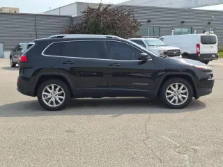 Jeep Cherokee 2016 4x4 Limited 4 puertas SUV