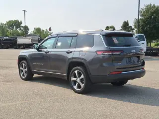 Jeep Grand Cherokee L 2023 4x4 Limited 4 puertas SUV