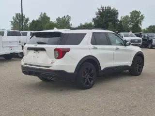 Ford Explorer 2023 AWD ST 4 puertas SUV