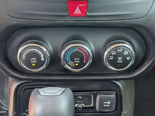 Jeep Renegade 2017 Latitude 4p SUV