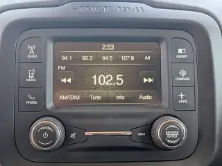 Jeep Renegade 2017 Latitude 4p SUV