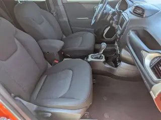 Jeep Renegade 2017 Latitude 4p SUV