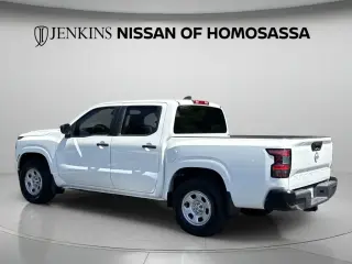 Nissan Frontier 2022 4x2 S 4 puertas Cabina Crew 5 pies. SB