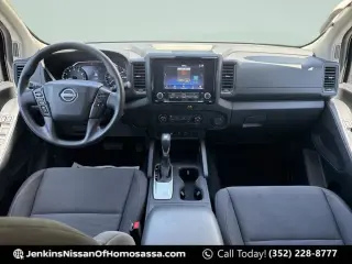 Nissan Frontier 2022 4x2 S 4 puertas Cabina Crew 5 pies. SB