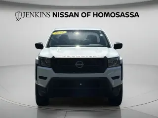 Nissan Frontier 2022 4x2 S 4 puertas Cabina Crew 5 pies. SB