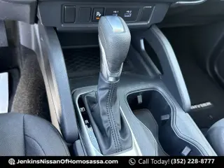 Nissan Frontier 2022 4x2 S 4 puertas Cabina Crew 5 pies. SB