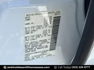 Nissan Frontier 2022 4x2 S 4 puertas Cabina Crew 5 pies. SB