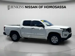 Nissan Frontier 2022 4x2 S 4 puertas Cabina Crew 5 pies. SB