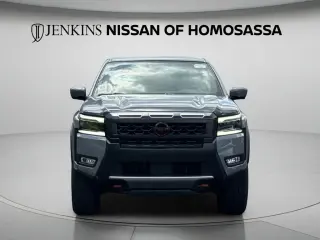 Nissan Frontier 2025 4x4 PRO-4X 4 puertas Cabina Crew 5 pies. SB
