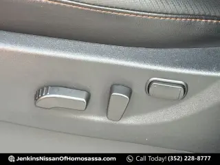 Nissan Frontier 2025 4x4 PRO-4X 4 puertas Cabina Crew 5 pies. SB
