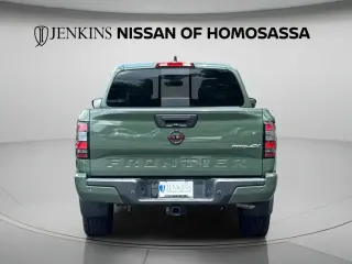 Nissan Frontier 2023 4x4 PRO-4X 4 puertas Cabina Crew 5 pies. SB