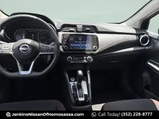 Nissan Versa 2024 SR 4dr Sedan