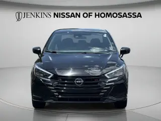 Nissan Versa 2024 SR 4dr Sedan