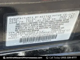 Nissan Versa 2024 SR 4dr Sedan