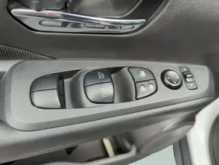 Nissan Kicks 2024 SV 4dr Crossover