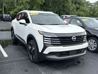 Nissan Kicks 2025 SR 4 puertas Crossover
