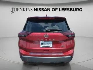 Nissan Rogue 2025 SL 4dr Crossover