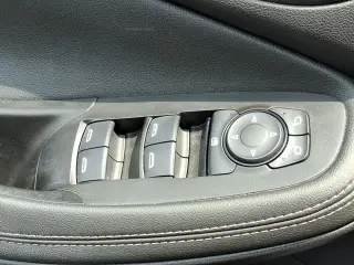 Buick Encore GX 2023 Essence 4 puertas Crossover