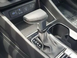 Hyundai TUCSON 2025 SE 4p SUV