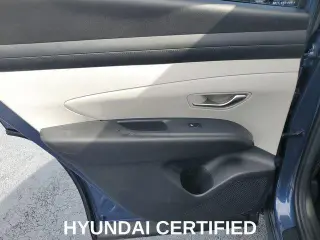 Hyundai TUCSON 2025 SEL SUV de 4 puertas