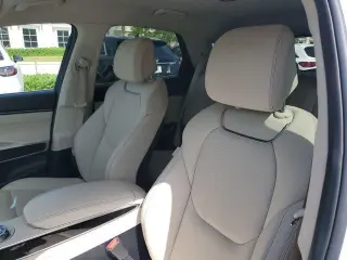 Genesis GV70 2024 AWD 2.5T Standard 4p SUV