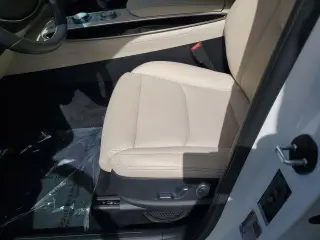 Genesis GV70 2024 AWD 2.5T Standard 4p SUV