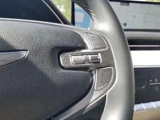 Genesis GV70 2024 AWD 2.5T Standard 4p SUV