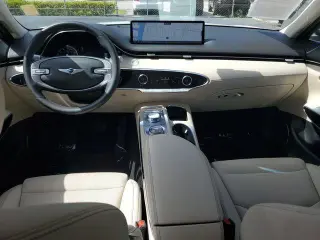 Genesis GV70 2024 AWD 2.5T Standard 4p SUV