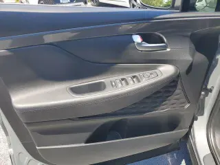 Hyundai SANTA FE 2023 SE 4p Crossover