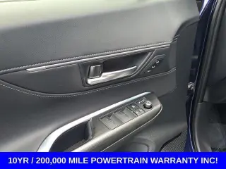 Toyota Venza 2021 AWD Limited 4dr Crossover se traduce como 
Toyota Venza 2021 AWD Limited 4dr Vehículo todoterreno