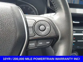 Toyota Venza 2021 AWD Limited 4dr Crossover se traduce como 
Toyota Venza 2021 AWD Limited 4dr Vehículo todoterreno