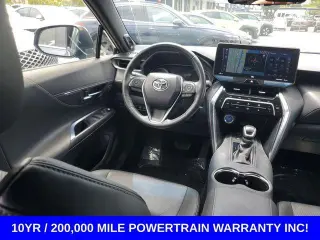 Toyota Venza 2021 AWD Limited 4dr Crossover se traduce como 
Toyota Venza 2021 AWD Limited 4dr Vehículo todoterreno