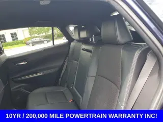 Toyota Venza 2021 AWD Limited 4dr Crossover se traduce como 
Toyota Venza 2021 AWD Limited 4dr Vehículo todoterreno
