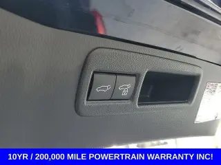 Toyota Venza 2021 AWD Limited 4dr Crossover se traduce como 
Toyota Venza 2021 AWD Limited 4dr Vehículo todoterreno