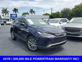 Toyota Venza 2021 AWD Limited 4dr Crossover se traduce como 
Toyota Venza 2021 AWD Limited 4dr Vehículo todoterreno