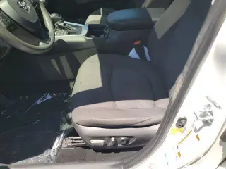 Toyota RAV4 2019 AWD XLE 4p SUV
