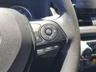 Toyota RAV4 2019 AWD XLE 4p SUV